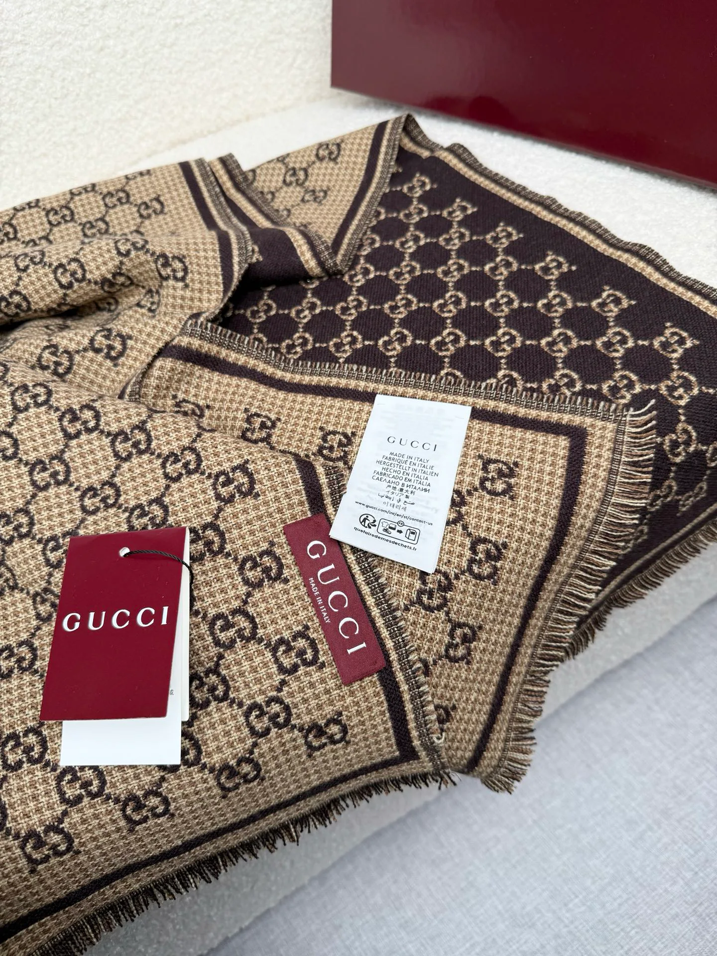 Шарфы Gucci 205931