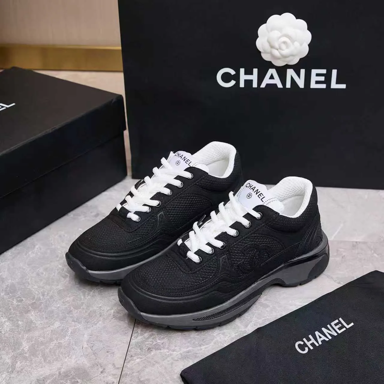 Кроссовки Женские Chanel 10515986