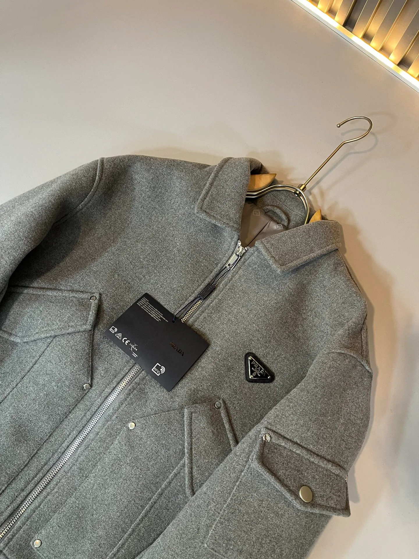 Куртки И Пуховики Мужские Prada 569004