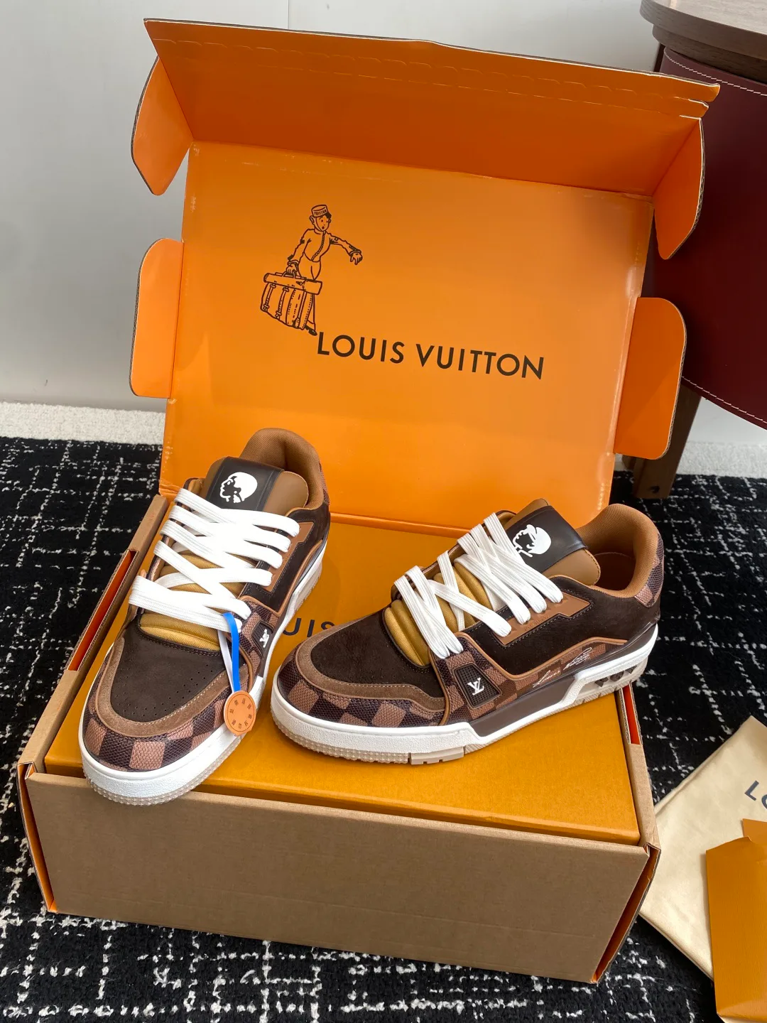Кроссовки Женские Louis Vuitton 5790800