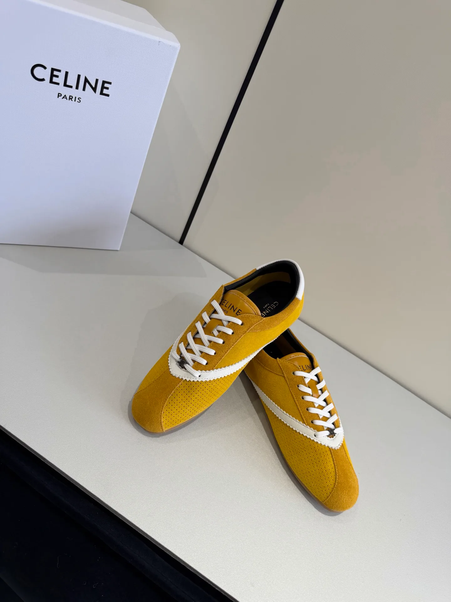 Кроссовки Женские Celine 17977148