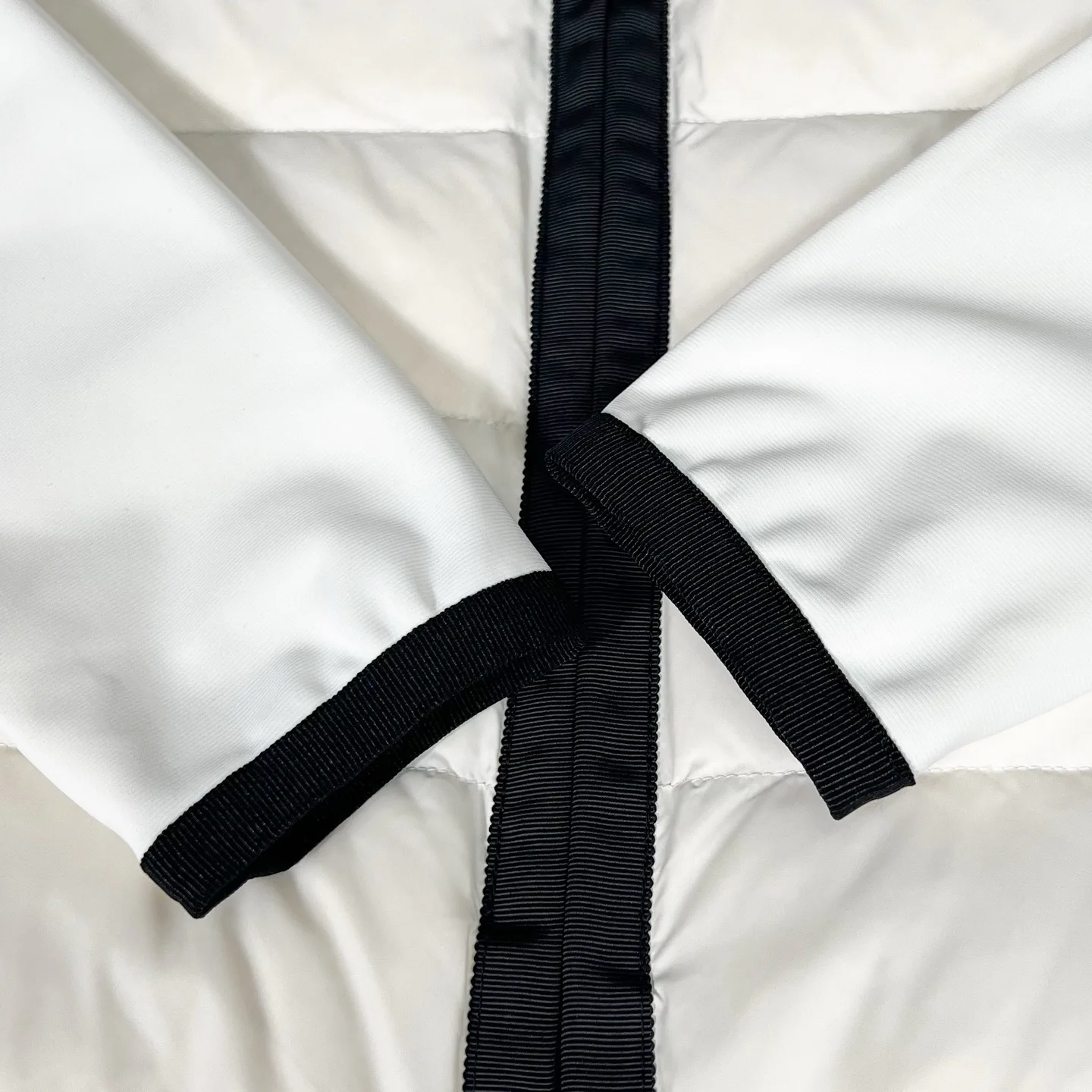 Куртки И Пуховики Женские Moncler 19225032