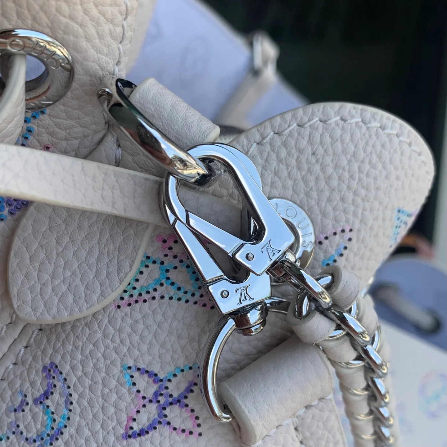 Классические Сумки Женские Louis Vuitton 18147476