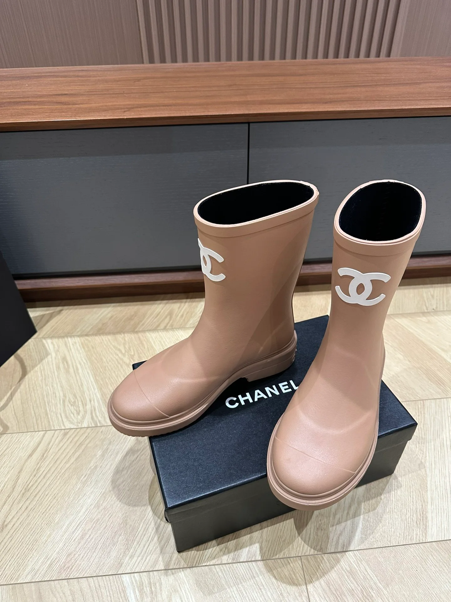 Сапоги Женские Chanel 19196251