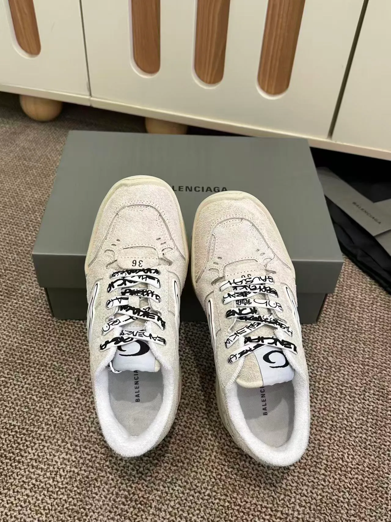 Кроссовки Женские Balenciaga 11051751