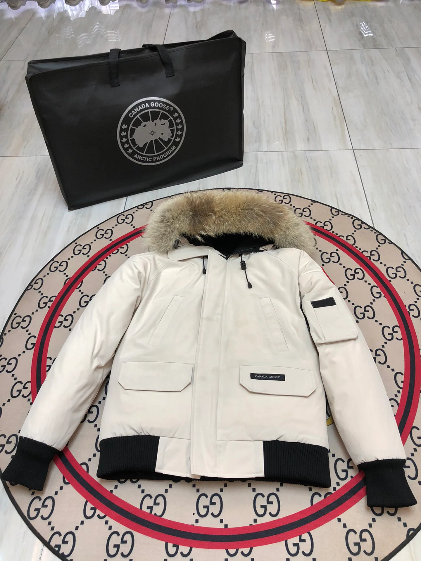 Куртки И Пуховики Женские Canada Goose 3153882