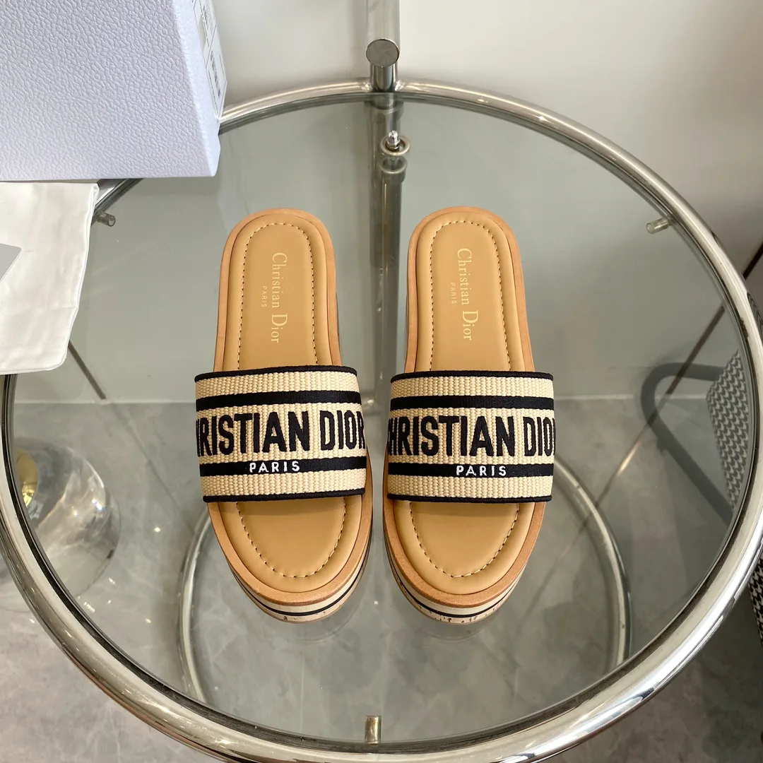 Шлепанцы Женские Christian Dior 17084