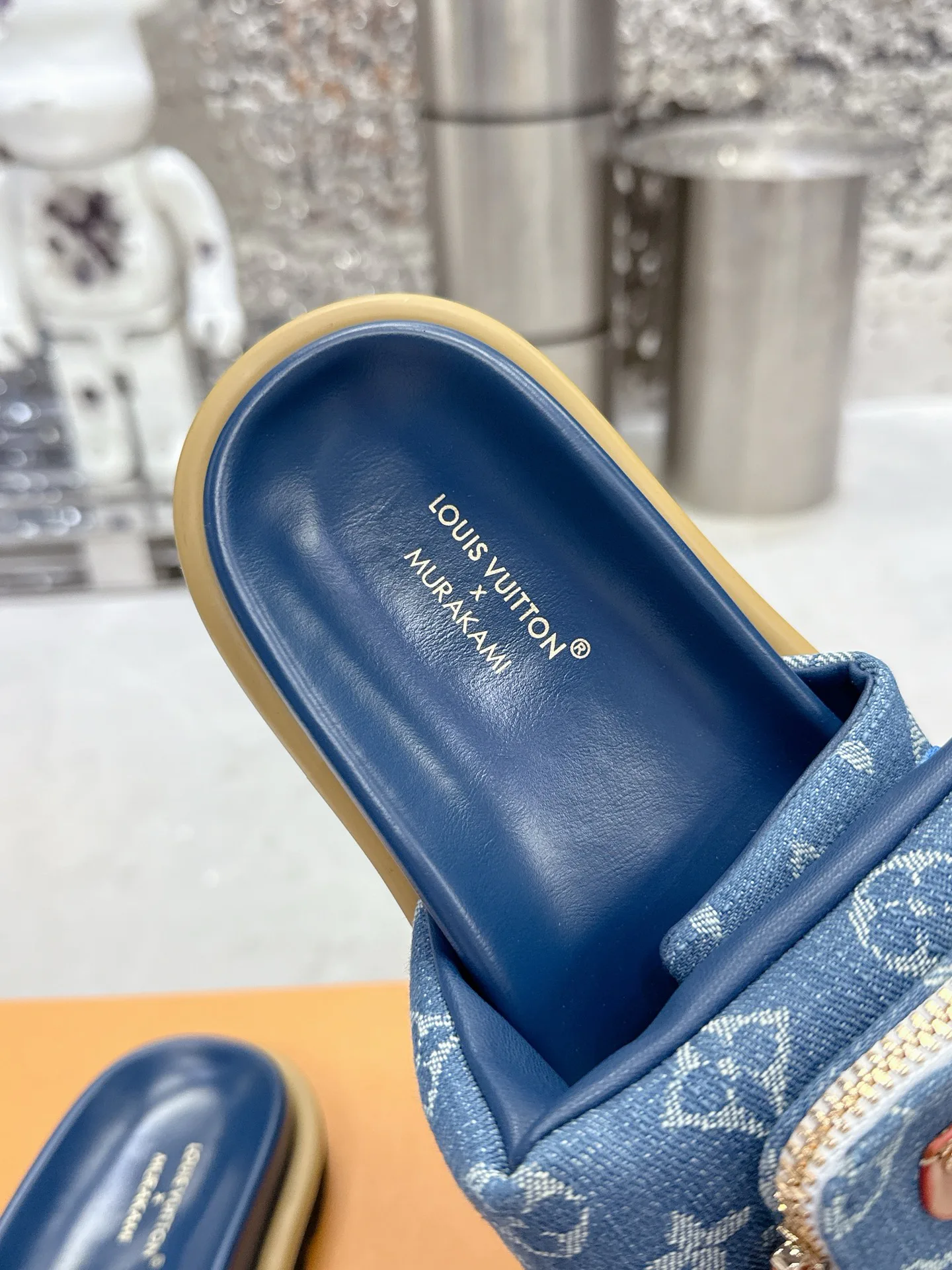 Шлепанцы Женские Louis Vuitton 10060938