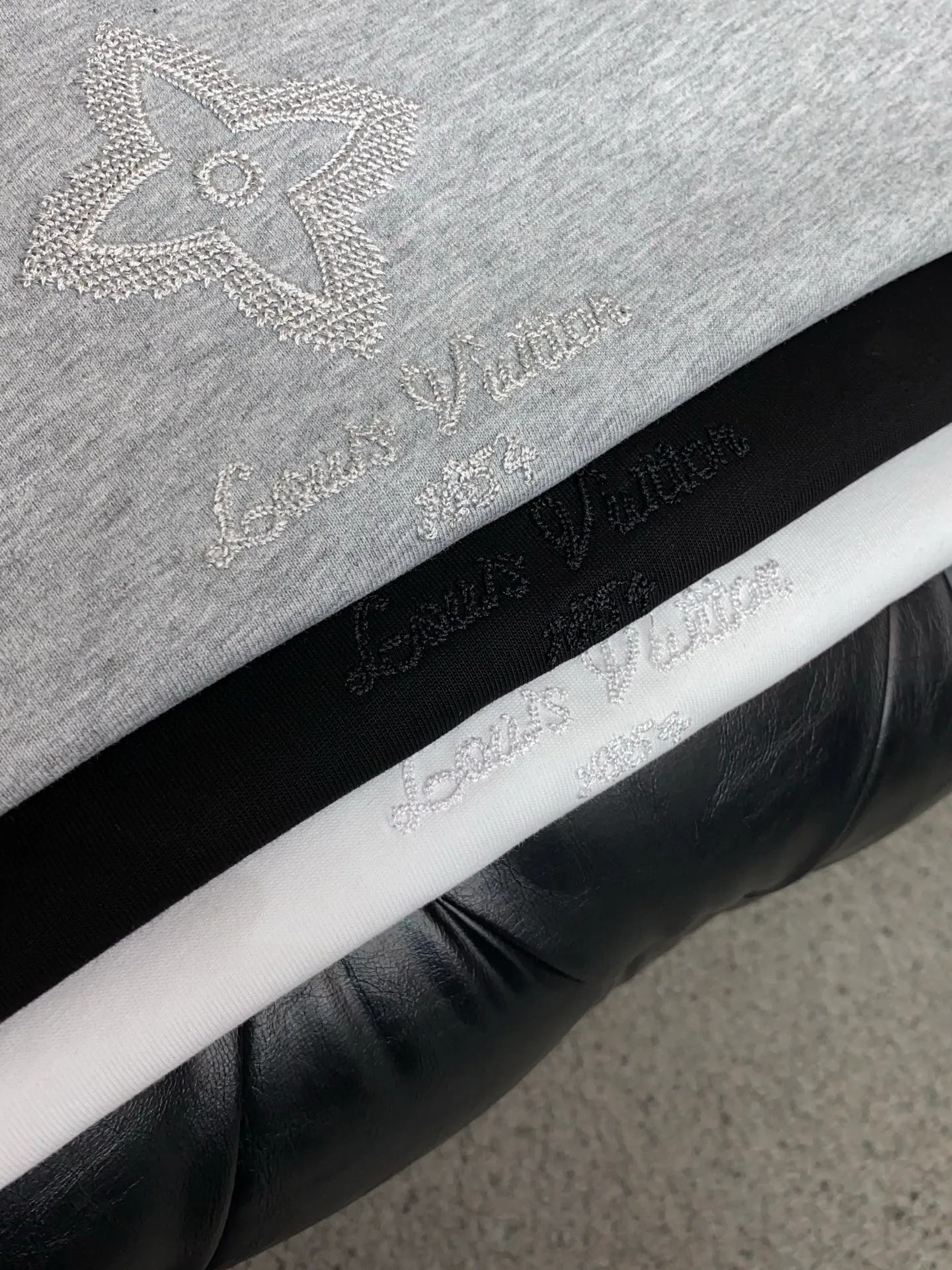 Футболки Мужские Louis Vuitton 12816462