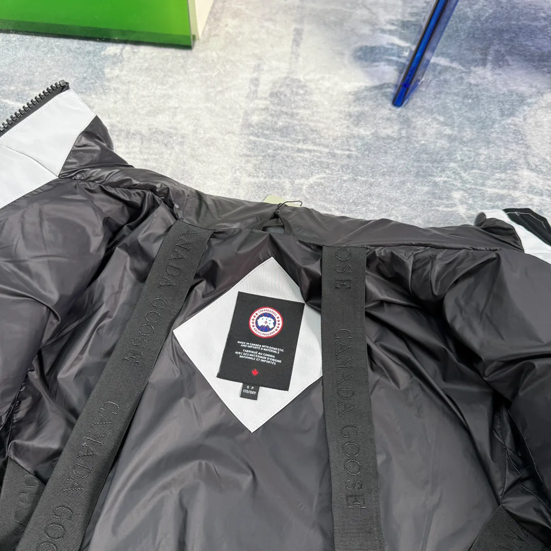 Куртки И Пуховики Женские Canada Goose 167789