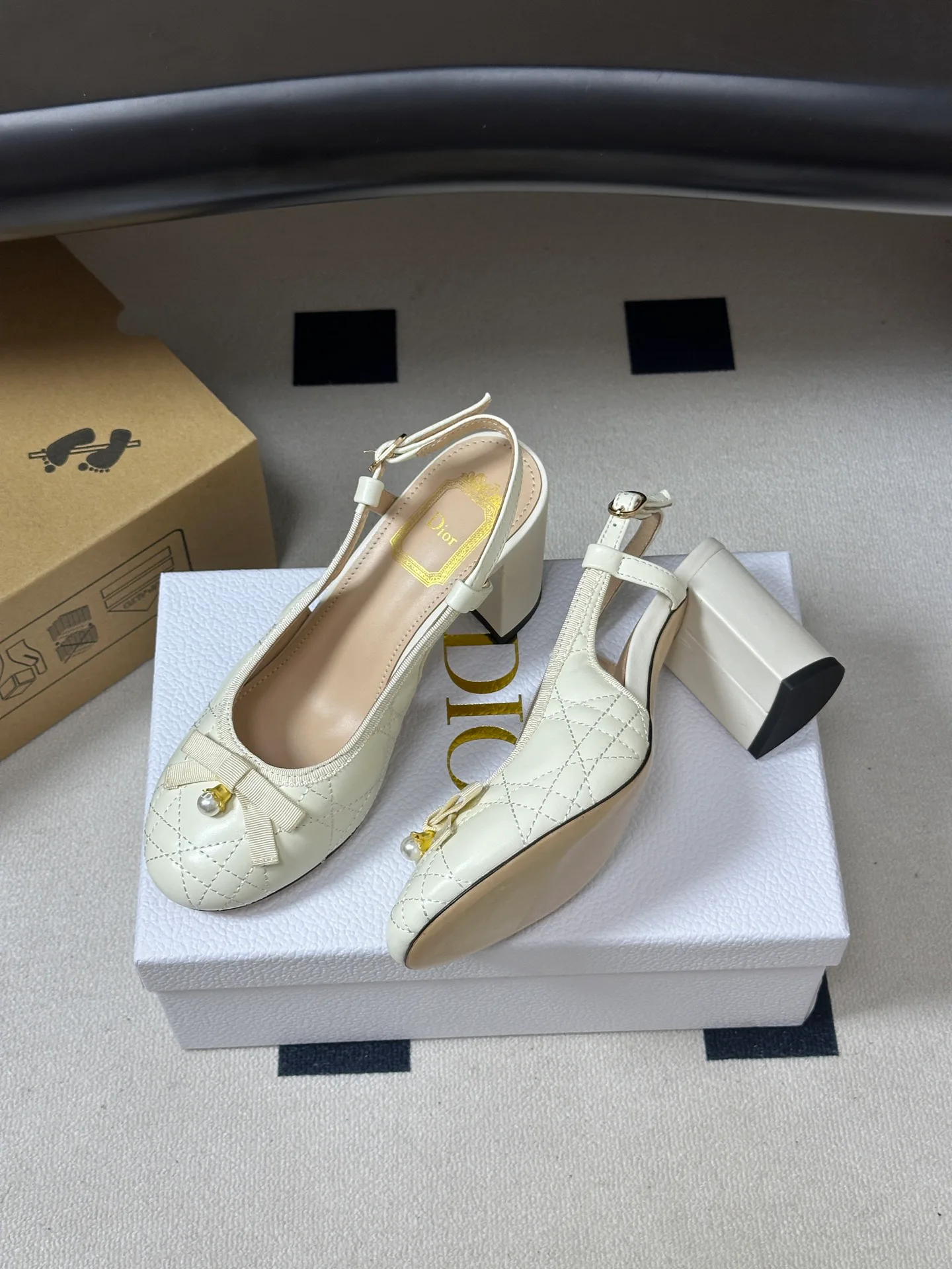 Босоножки Женские Christian Dior 17939288