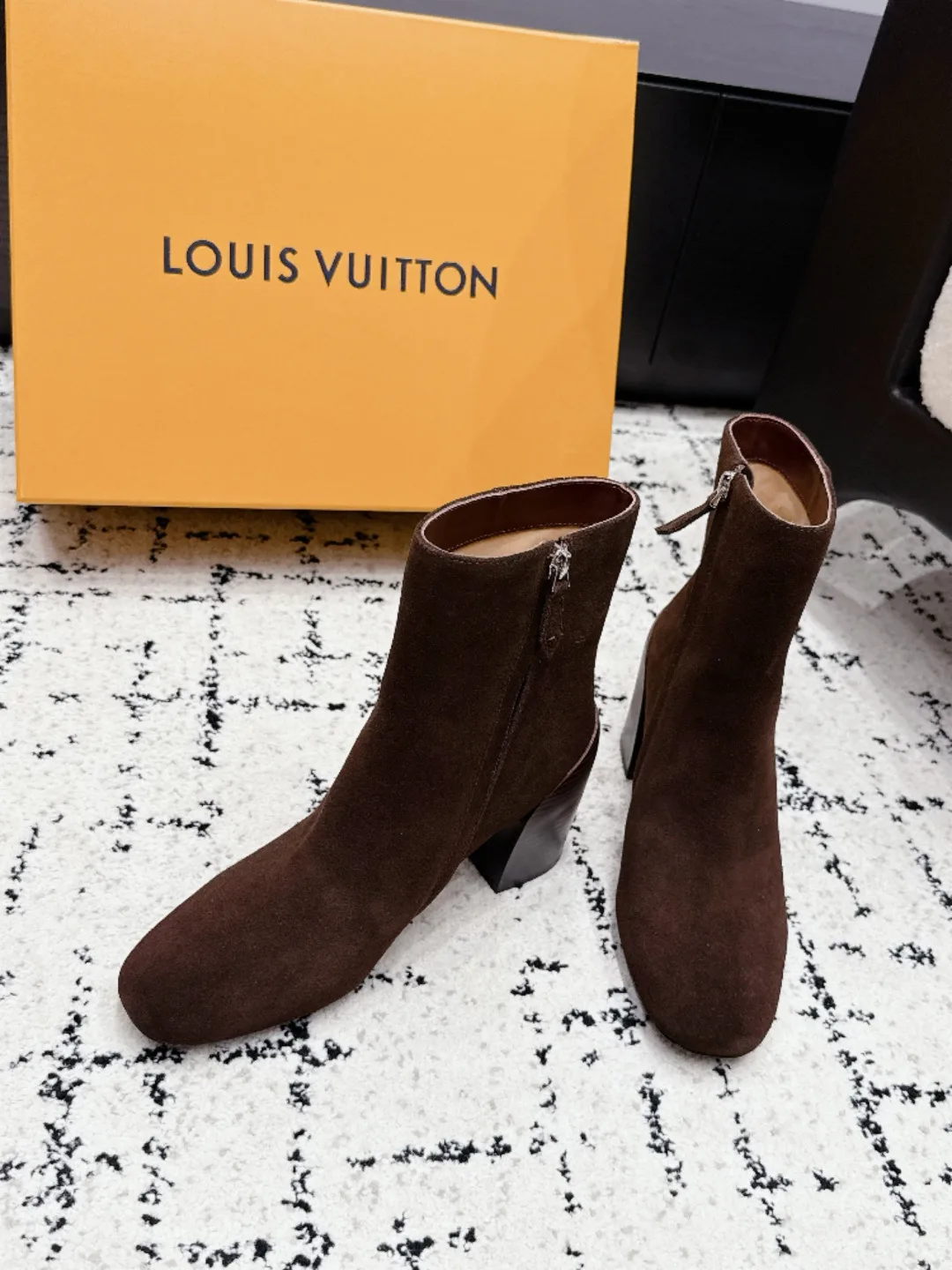 Ботильоны Женские Louis Vuitton 18454407
