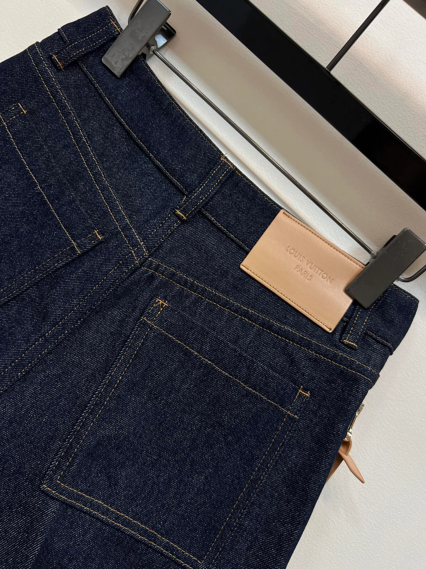 Шорты Женские Louis Vuitton 11006765