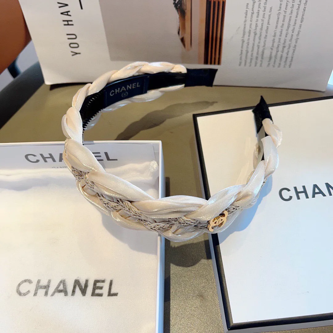 Головные Уборы Chanel 4715916
