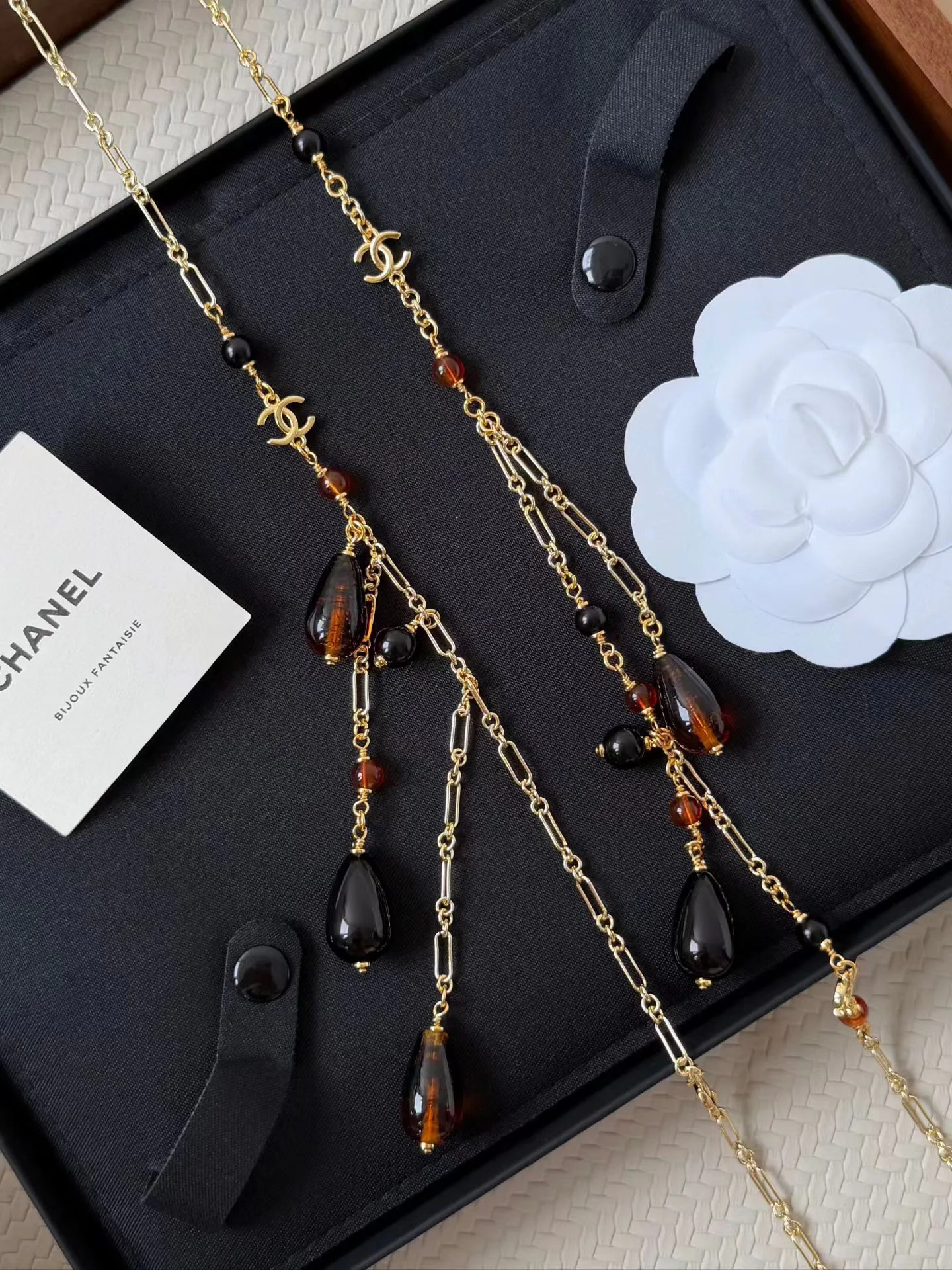 Бижутерия Chanel 18122616