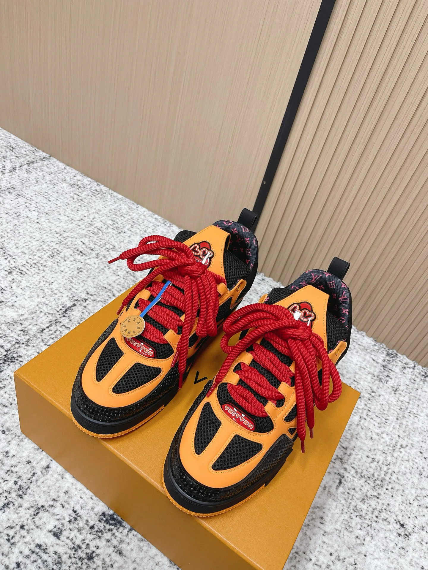 Кроссовки Женские Louis Vuitton 997527