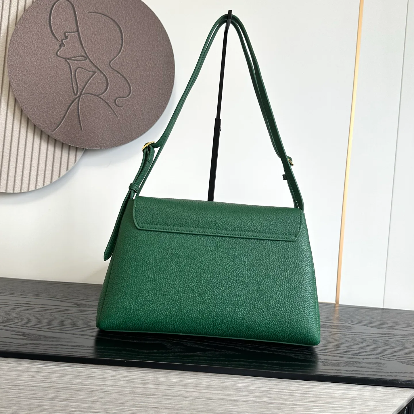 Классические Сумки Женские Chanel 18058452