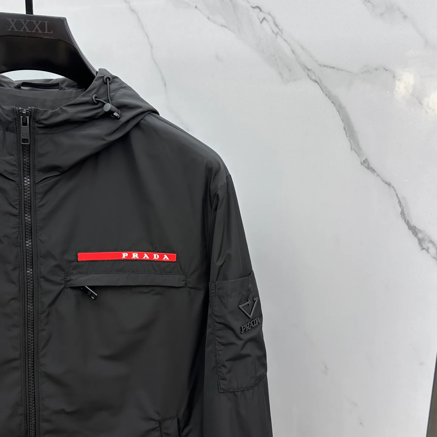 Куртки И Пуховики Мужские Prada 18246782