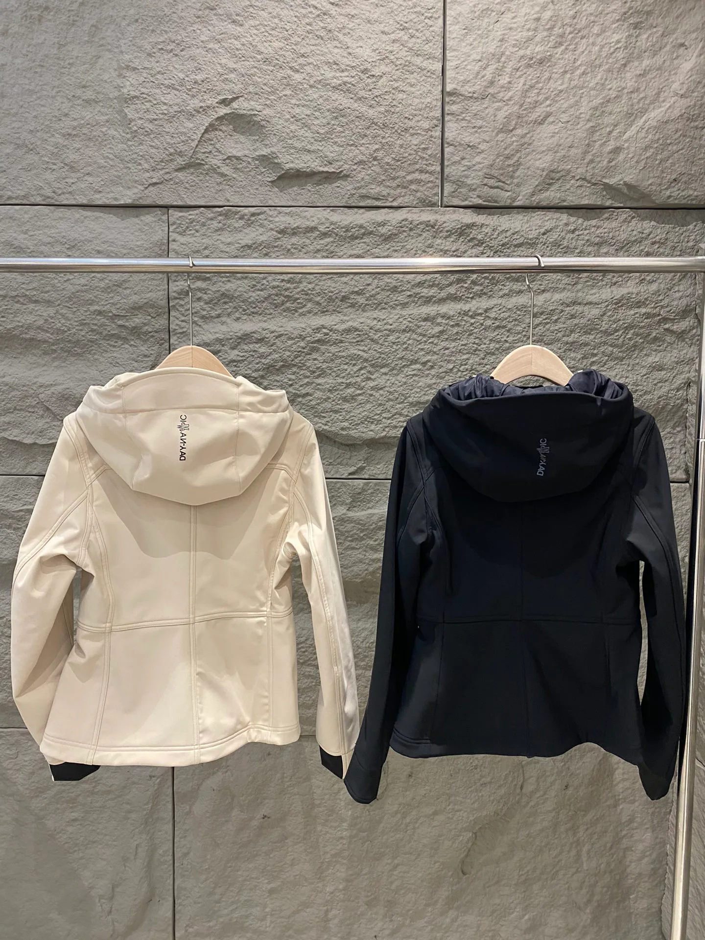 Куртки И Пуховики Женские Moncler 11862614