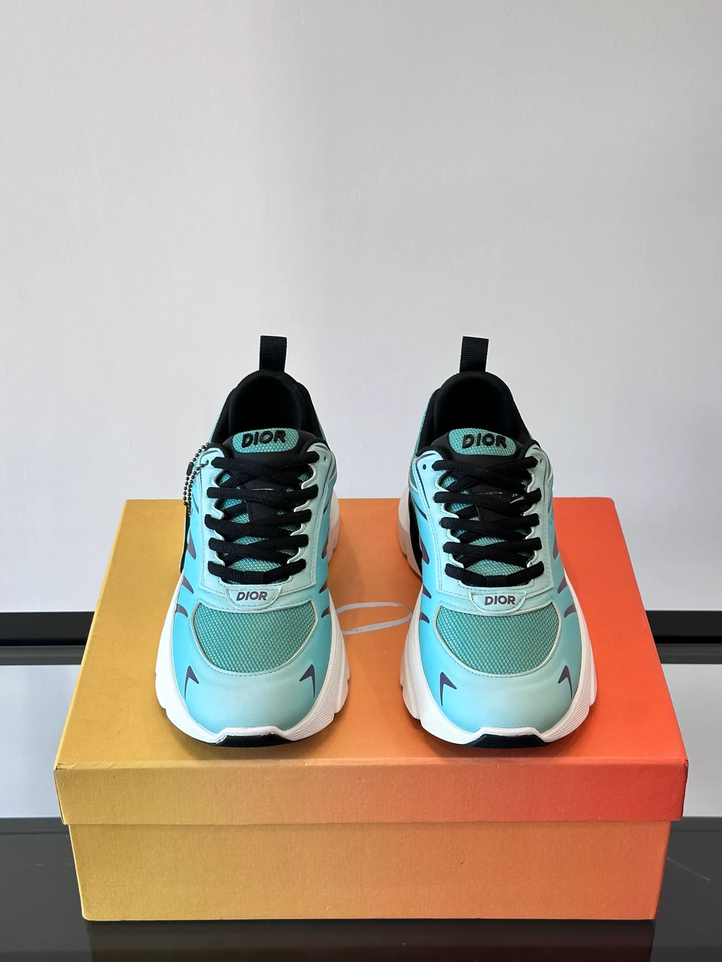 Кроссовки Женские Christian Dior 11426289