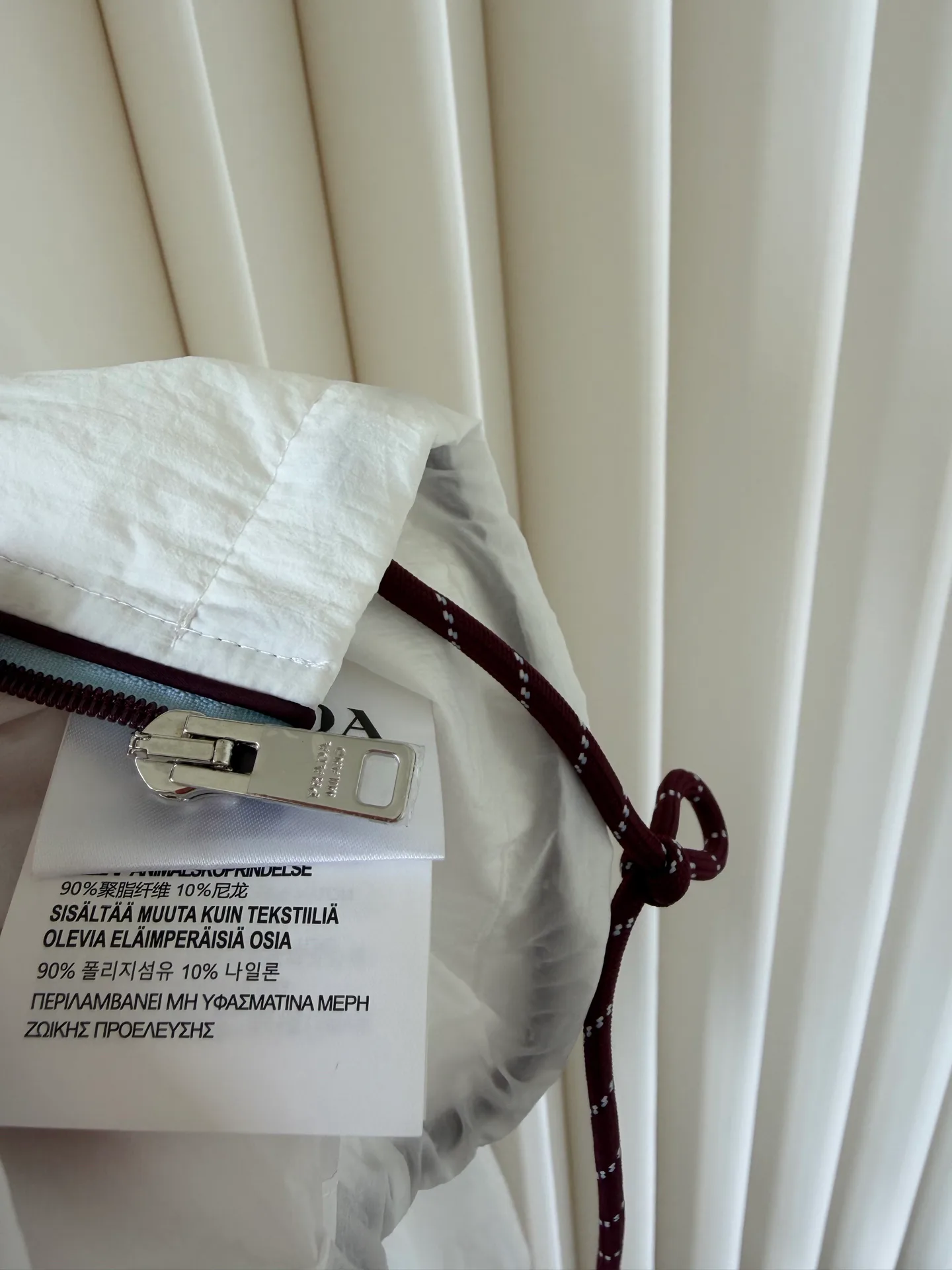Куртки И Пуховики Женские Prada 17612844