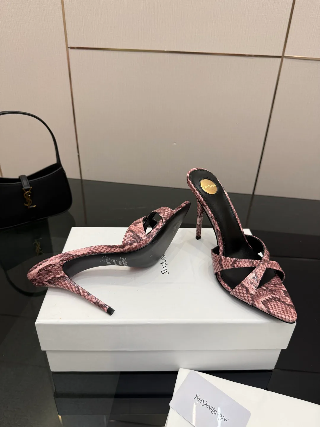 Босоножки Женские Saint Laurent 11424895