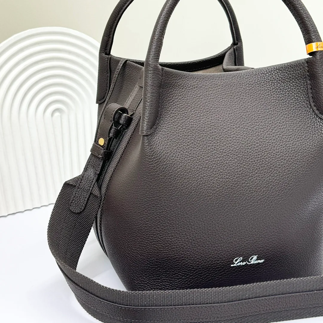 Классические Сумки Женские Loro Piana 11472602