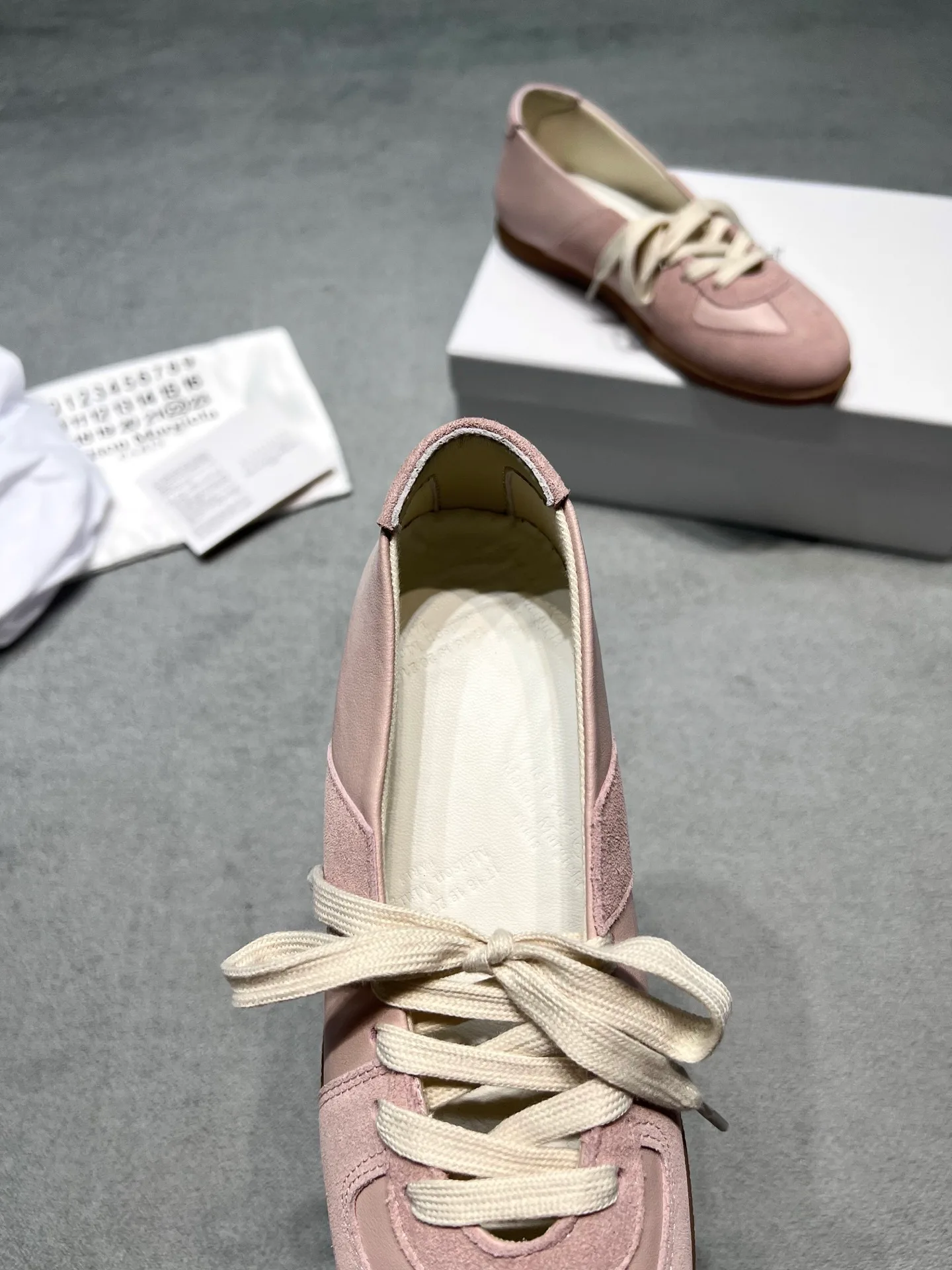 Кроссовки Женские Maison Margiela 18366868