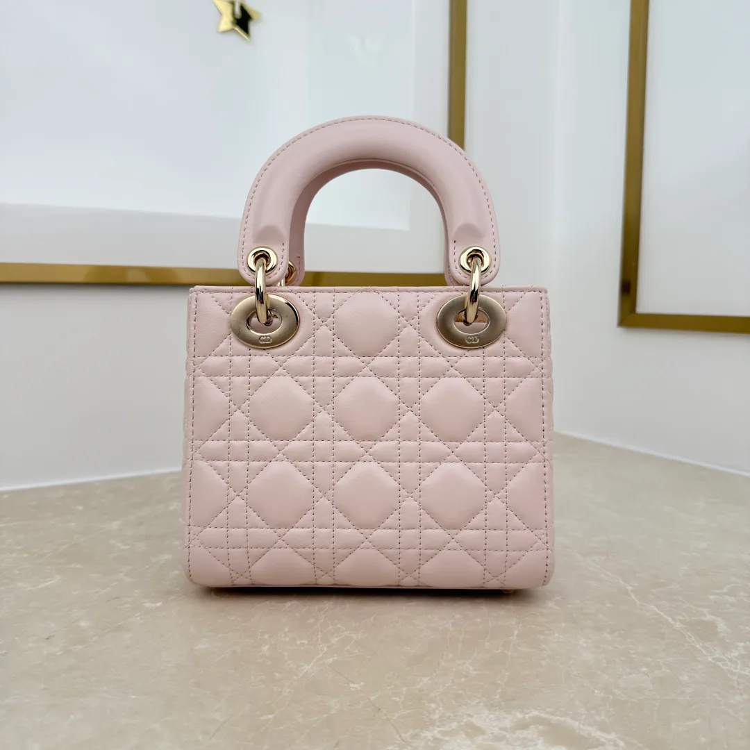 Классические Сумки Женские Christian Dior 18116217