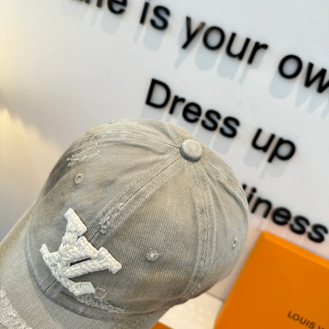 Головные Уборы Louis Vuitton 12662019