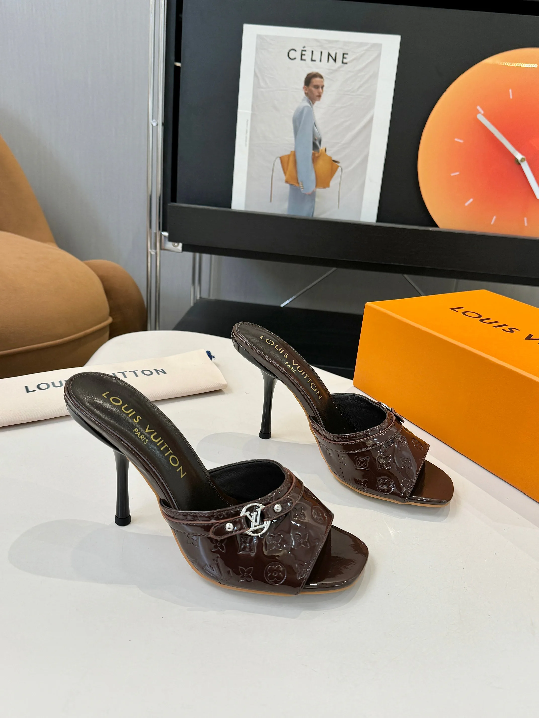 Босоножки Женские Louis Vuitton 11190705