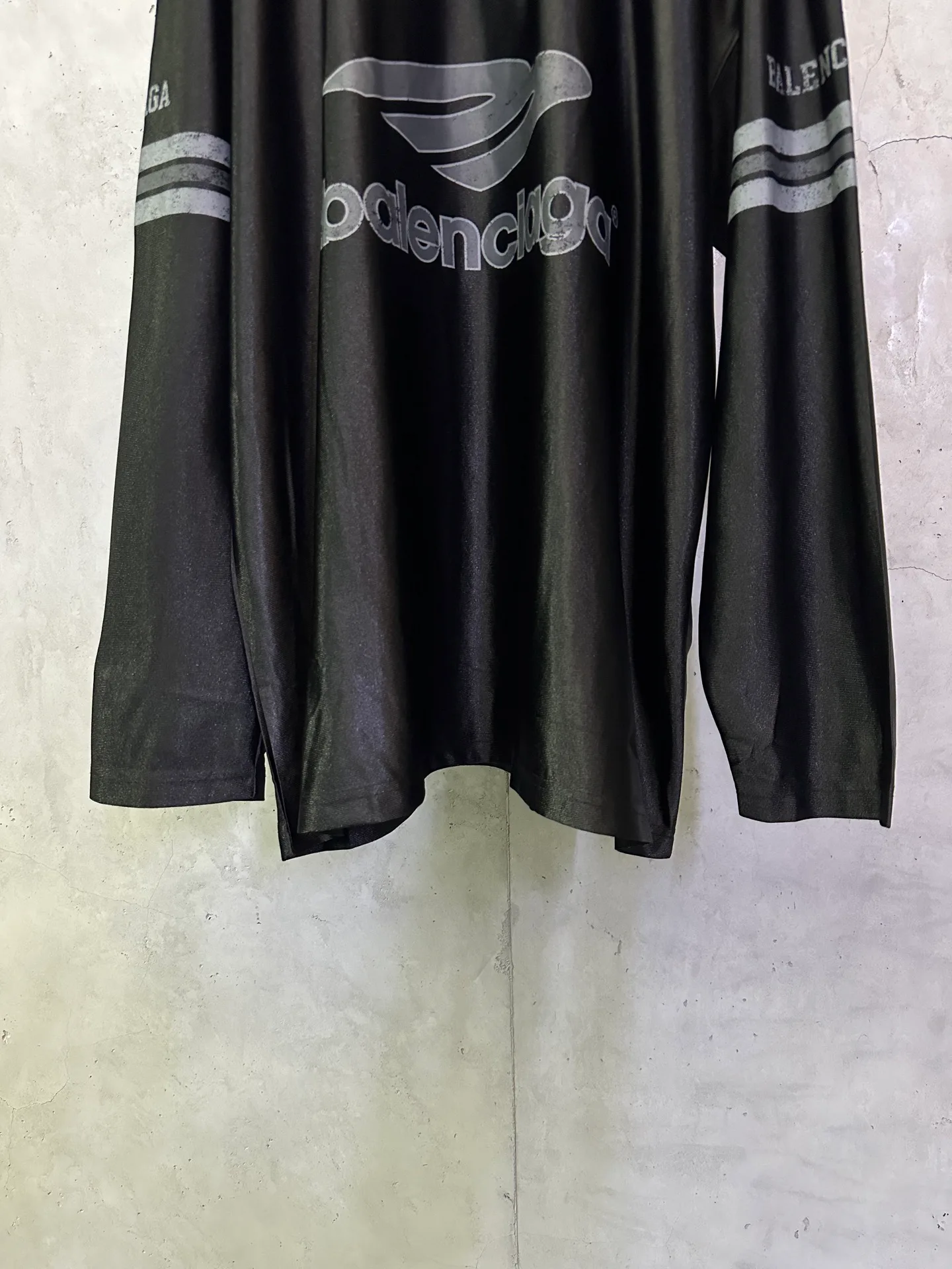 Лонгсливы Мужские Balenciaga 10028069