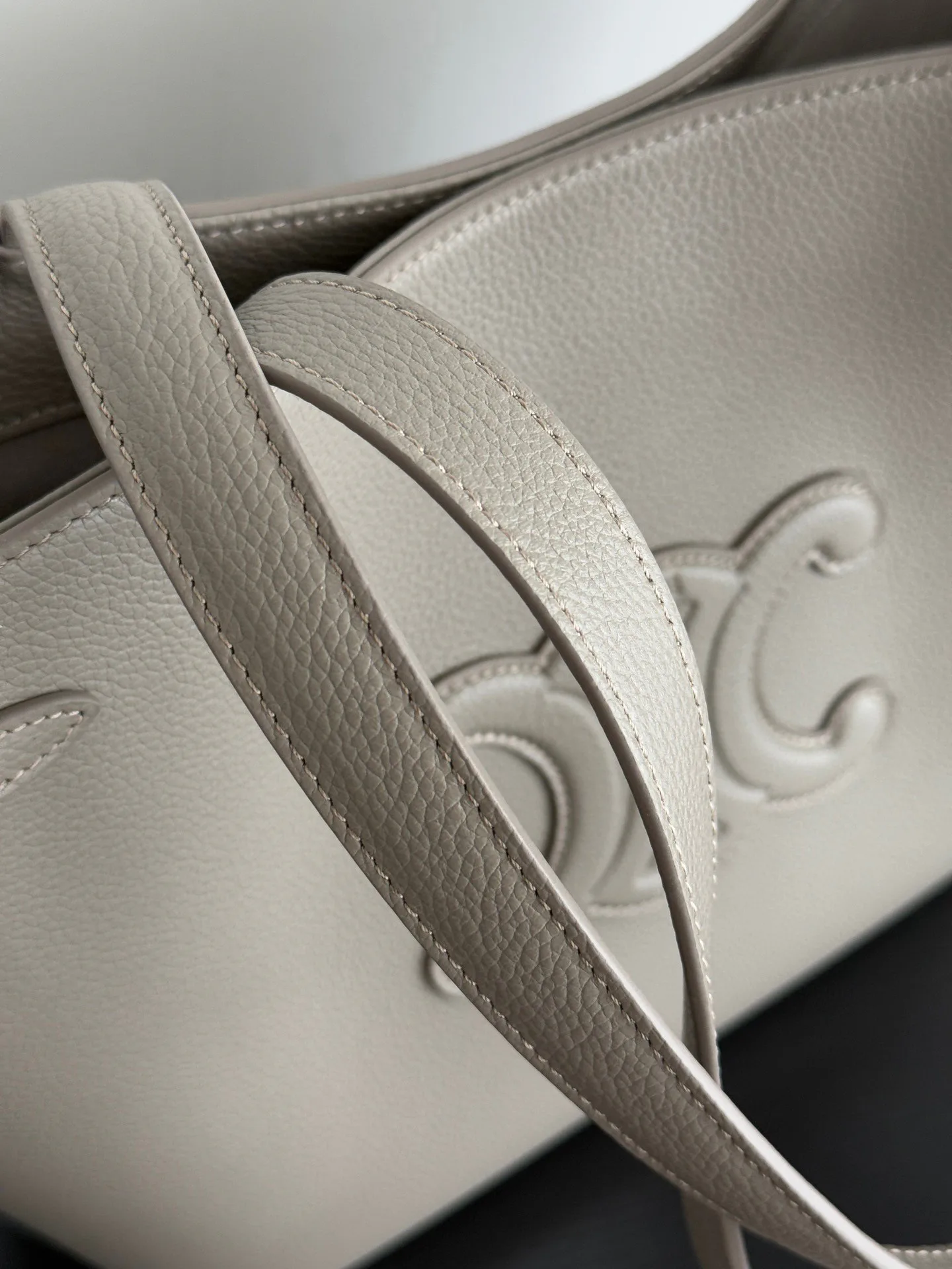 Классические Сумки Женские Celine 390345