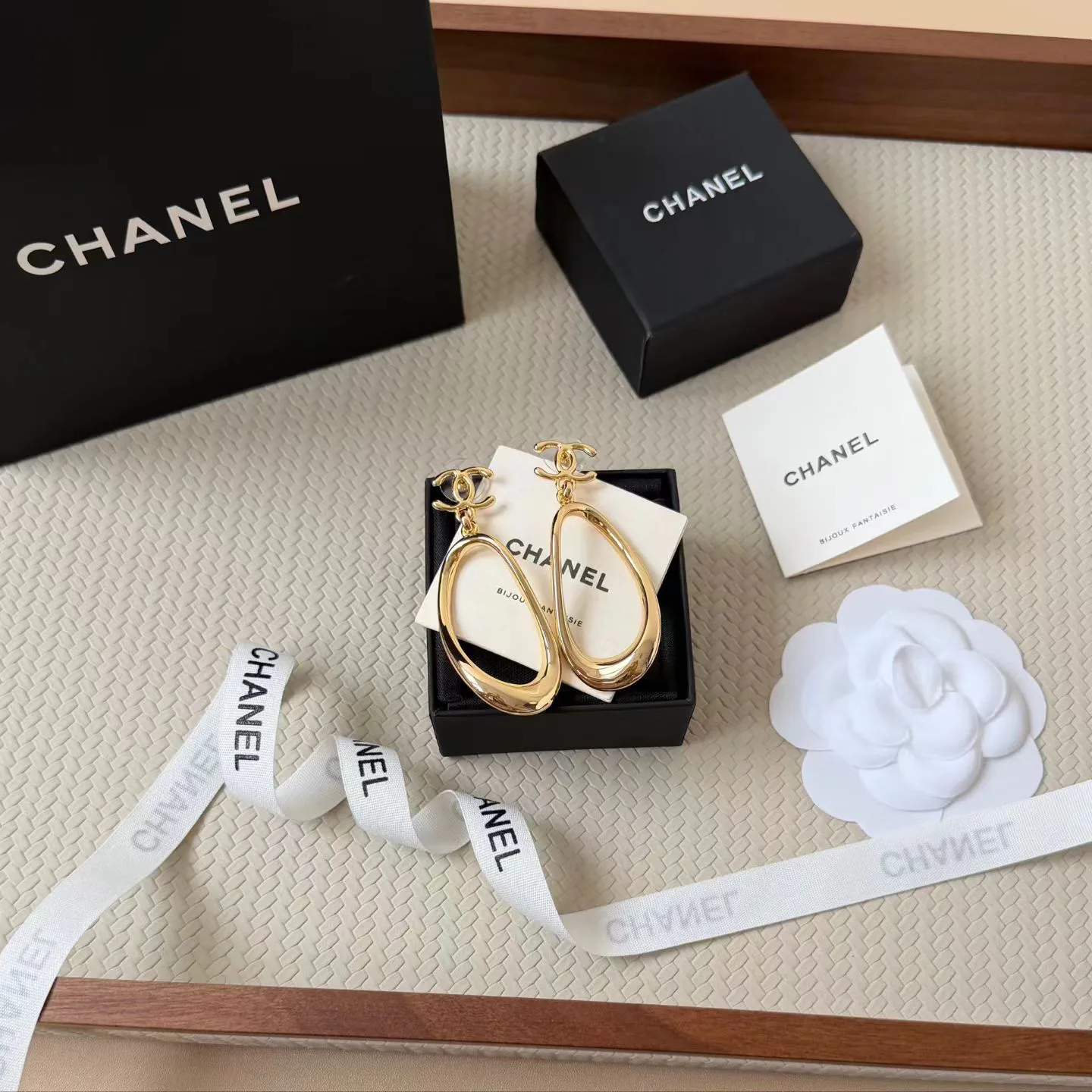 Бижутерия Chanel 18123147