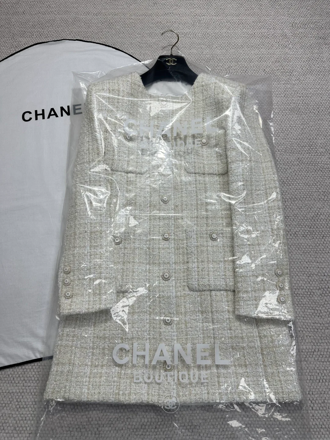 Пальто Женские Chanel 1400856