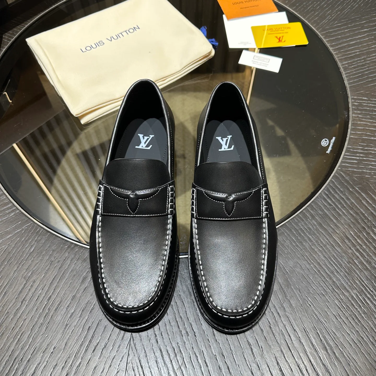 Лоферы И Туфли Мужские Louis Vuitton 18341636