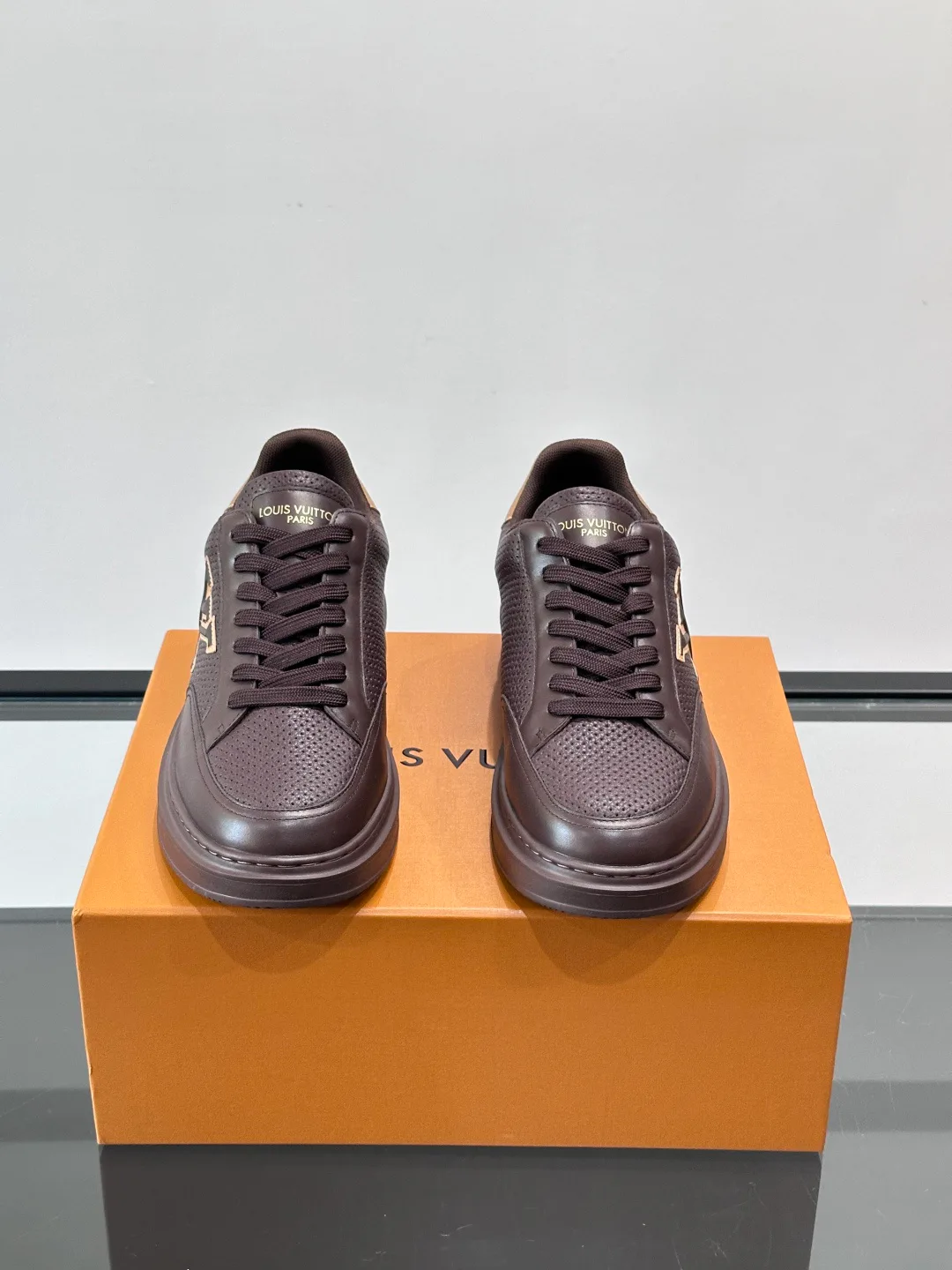 Кроссовки Мужские Louis Vuitton 13553741