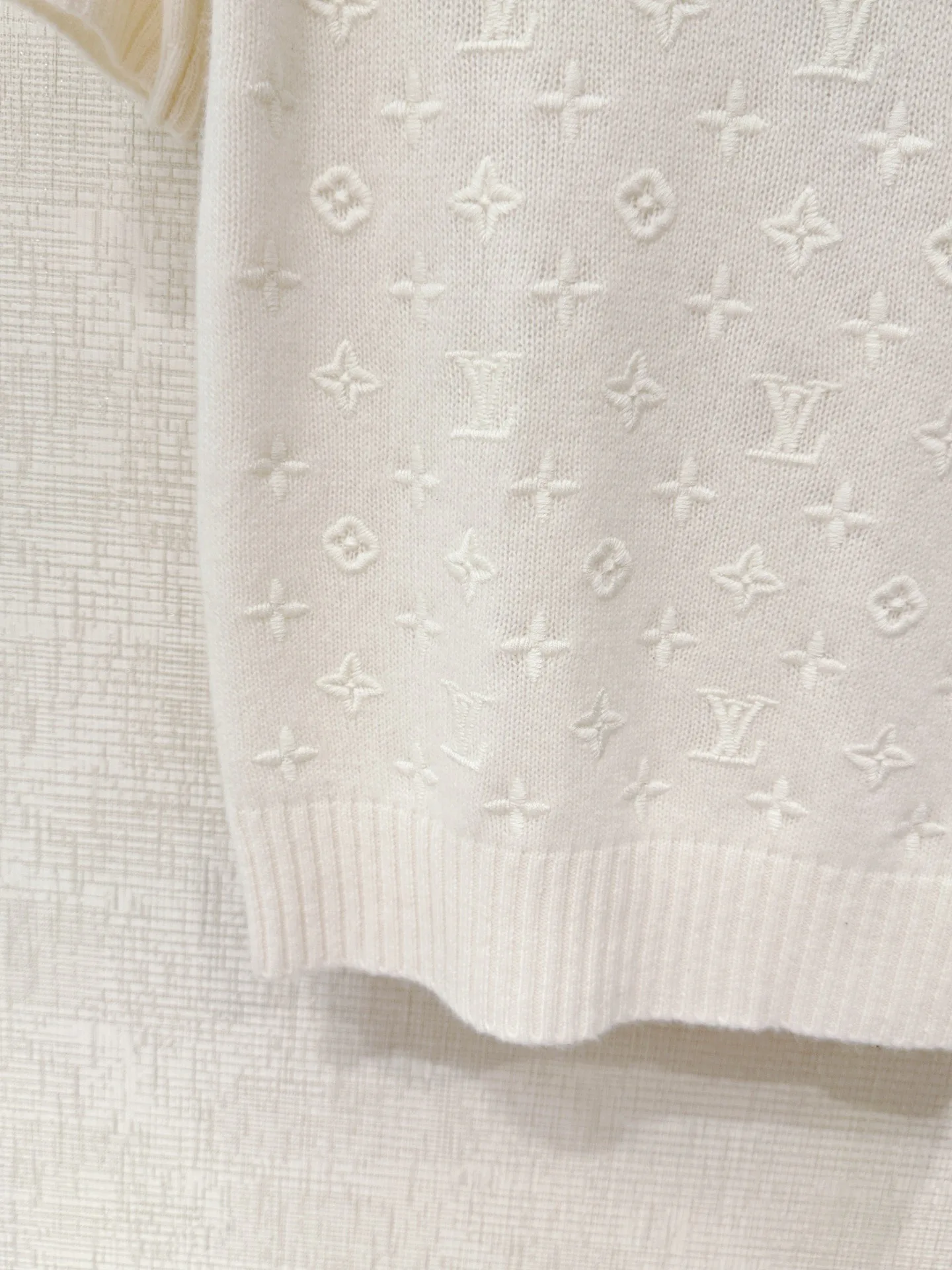 Джемперы И Свитеры Женские Louis Vuitton 13235280