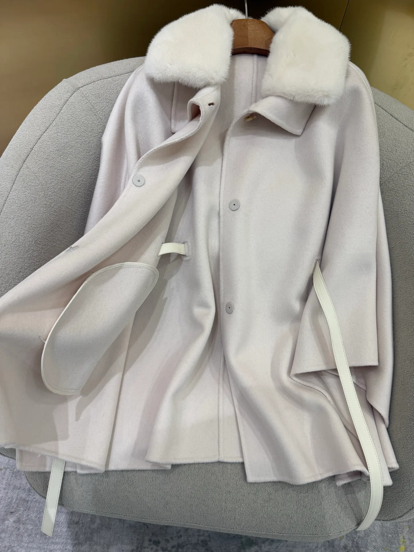 Пальто Женские Loro Piana 1805946