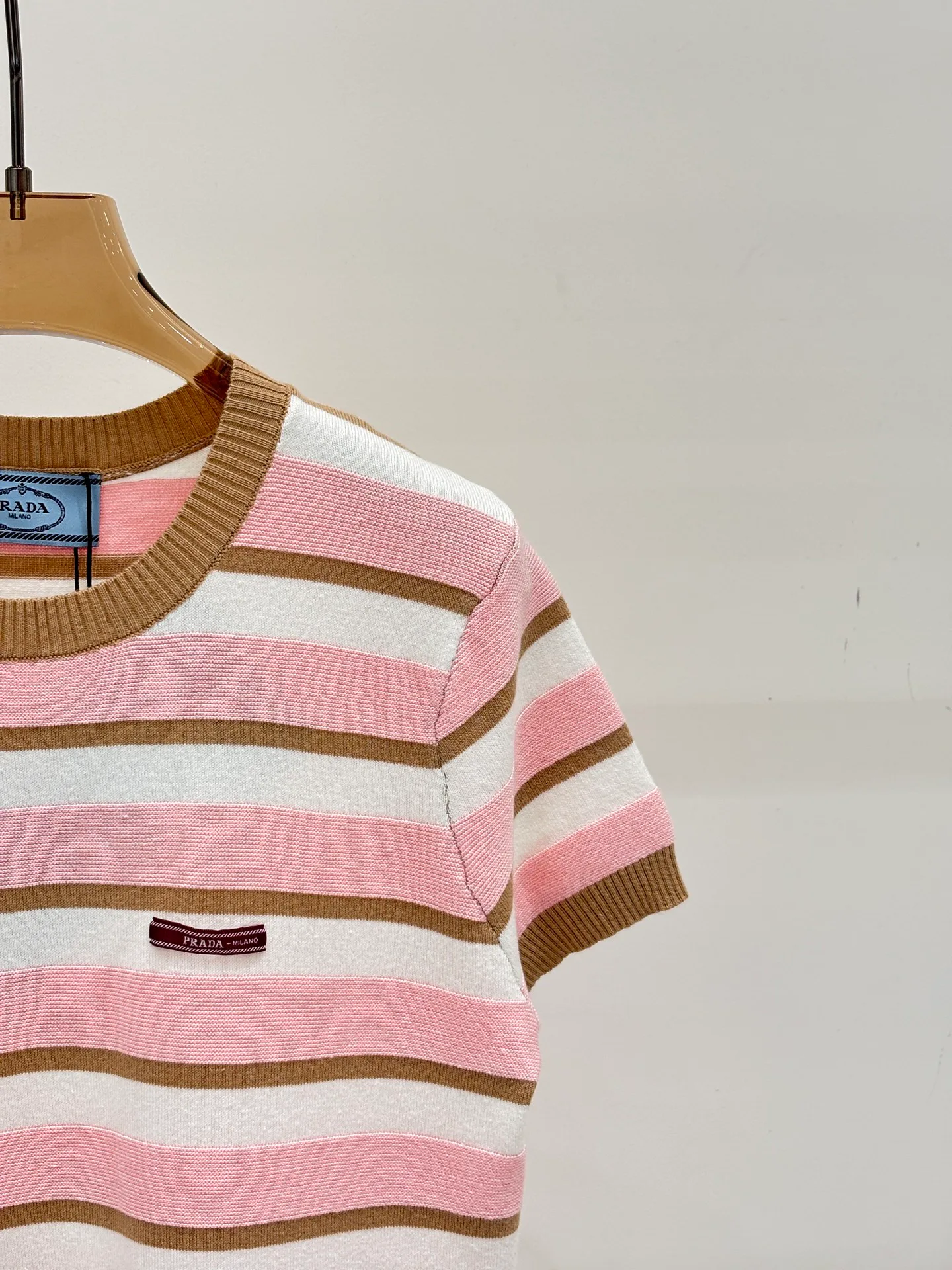 Футболки Женские Prada 6213680