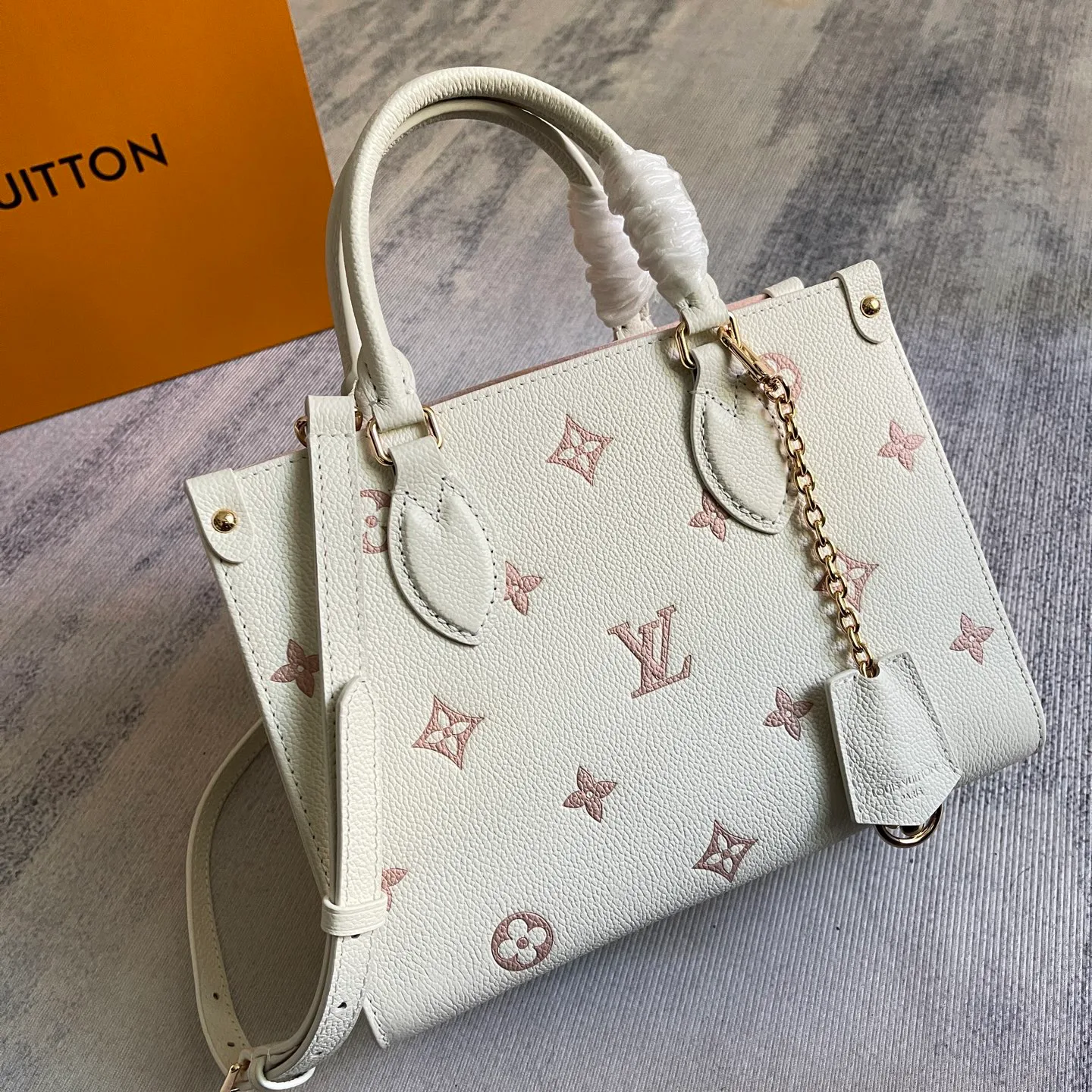 Классические Сумки Женские Louis Vuitton 2995980