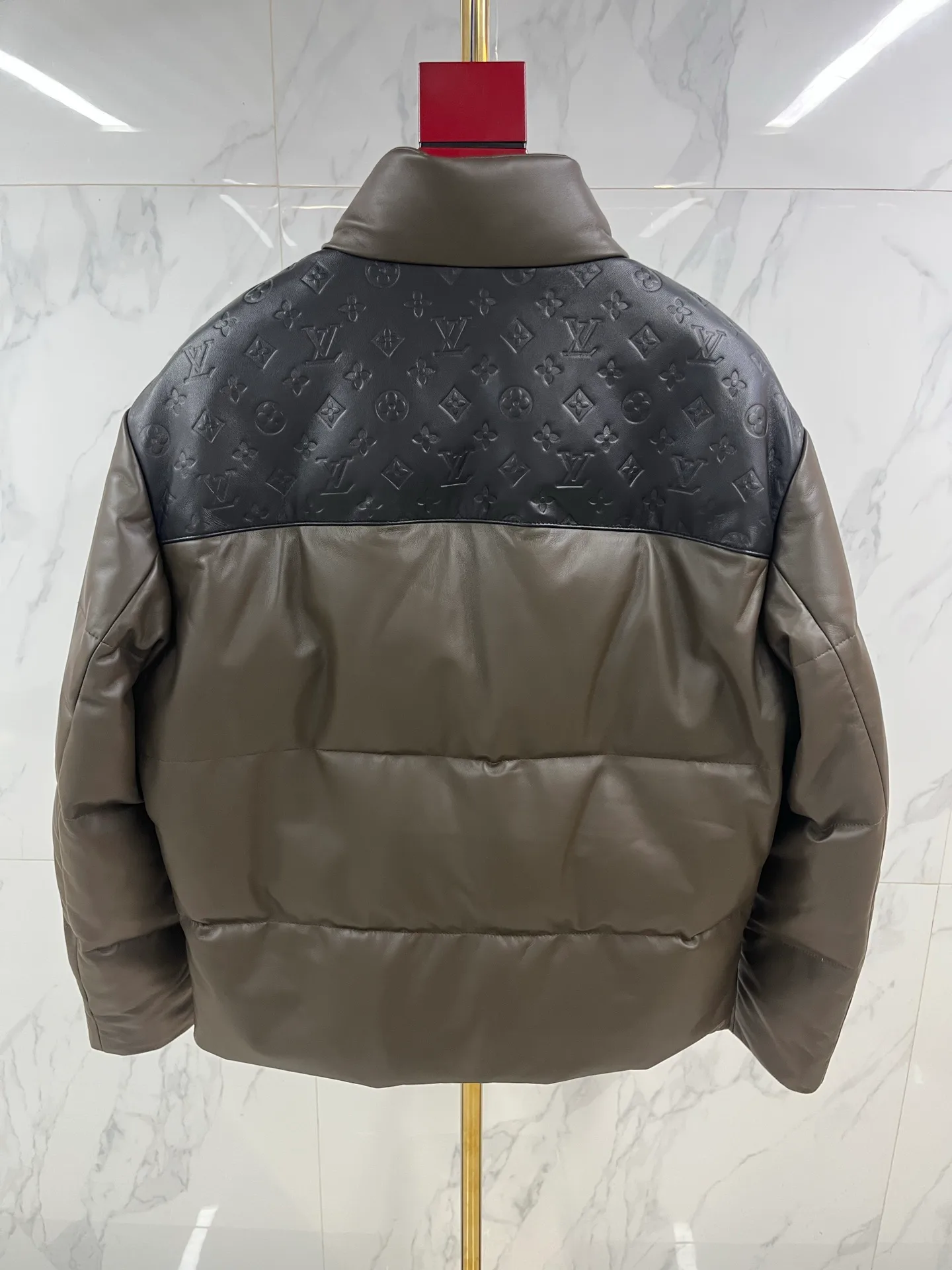 Куртки И Пуховики Мужские Louis Vuitton 860129