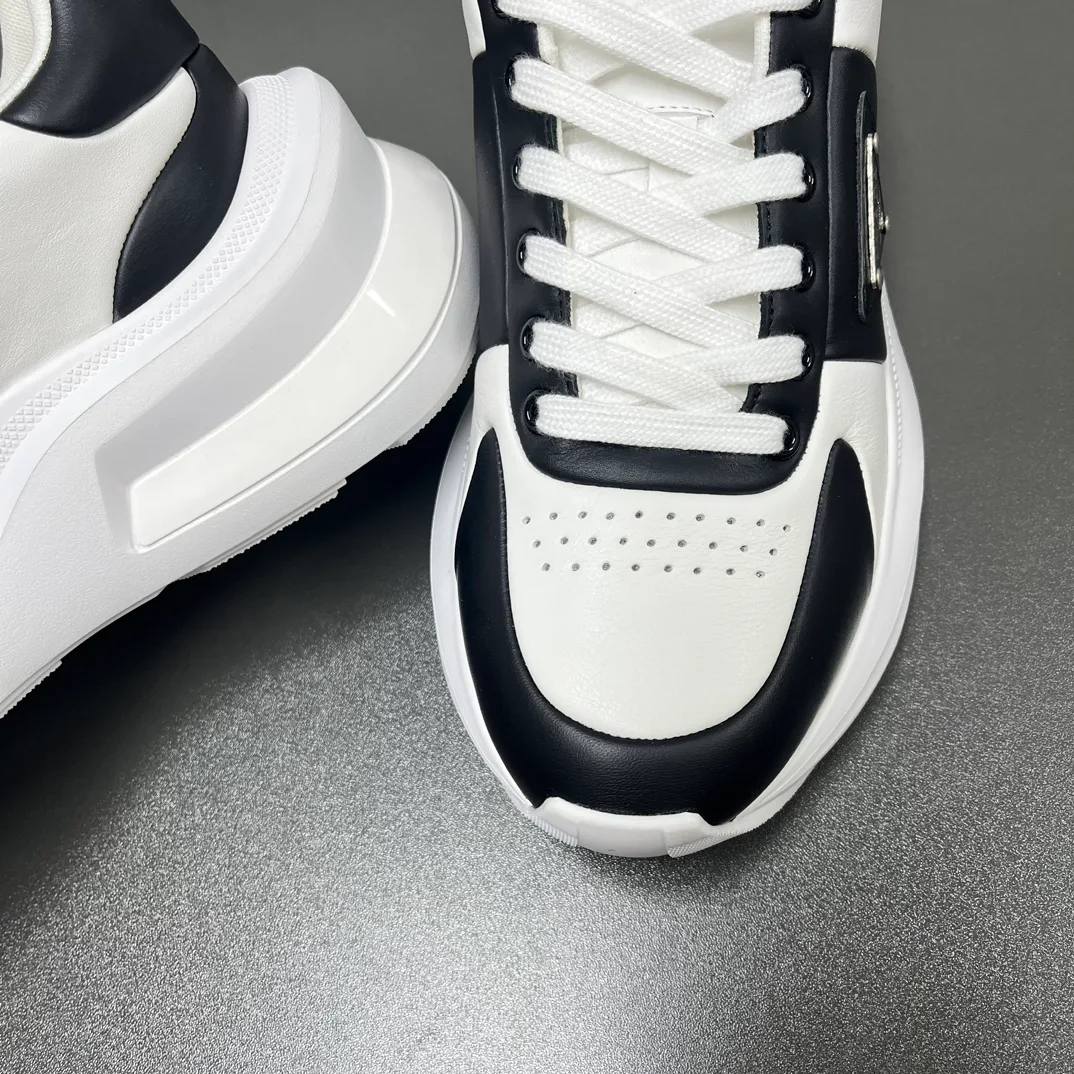 Кроссовки Мужские Prada 2733278