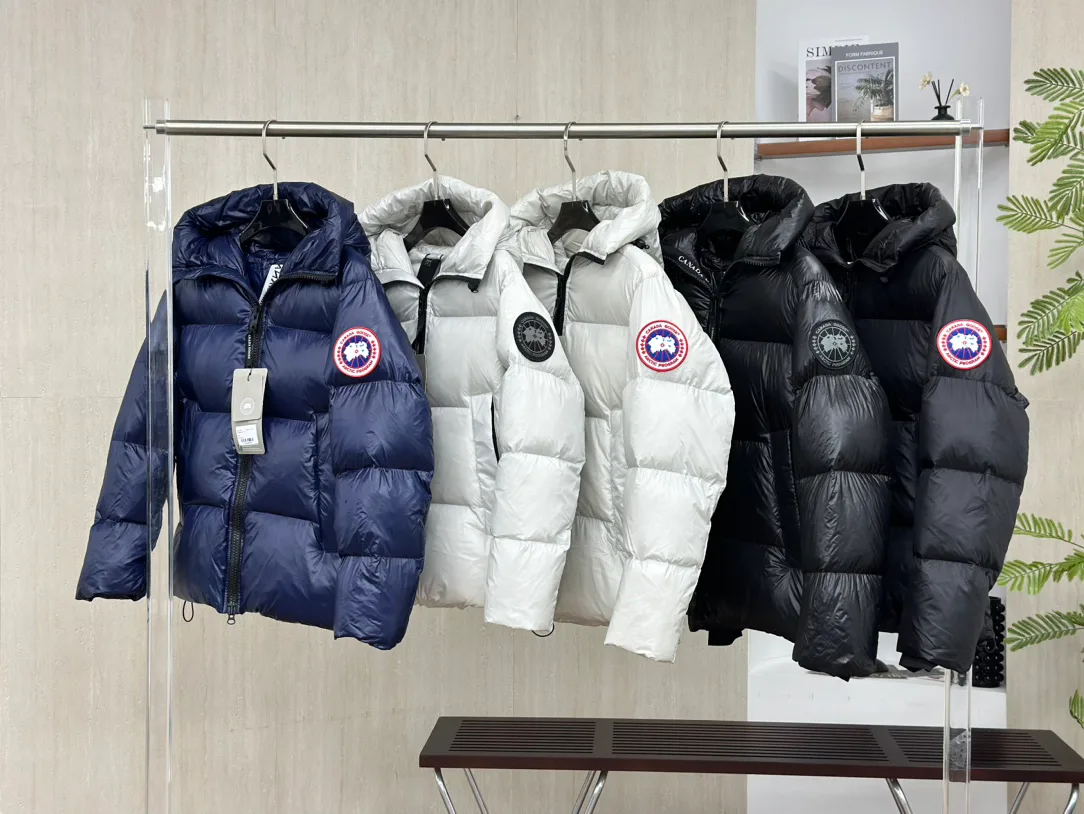 Куртки И Пуховики Женские Canada Goose 19580654