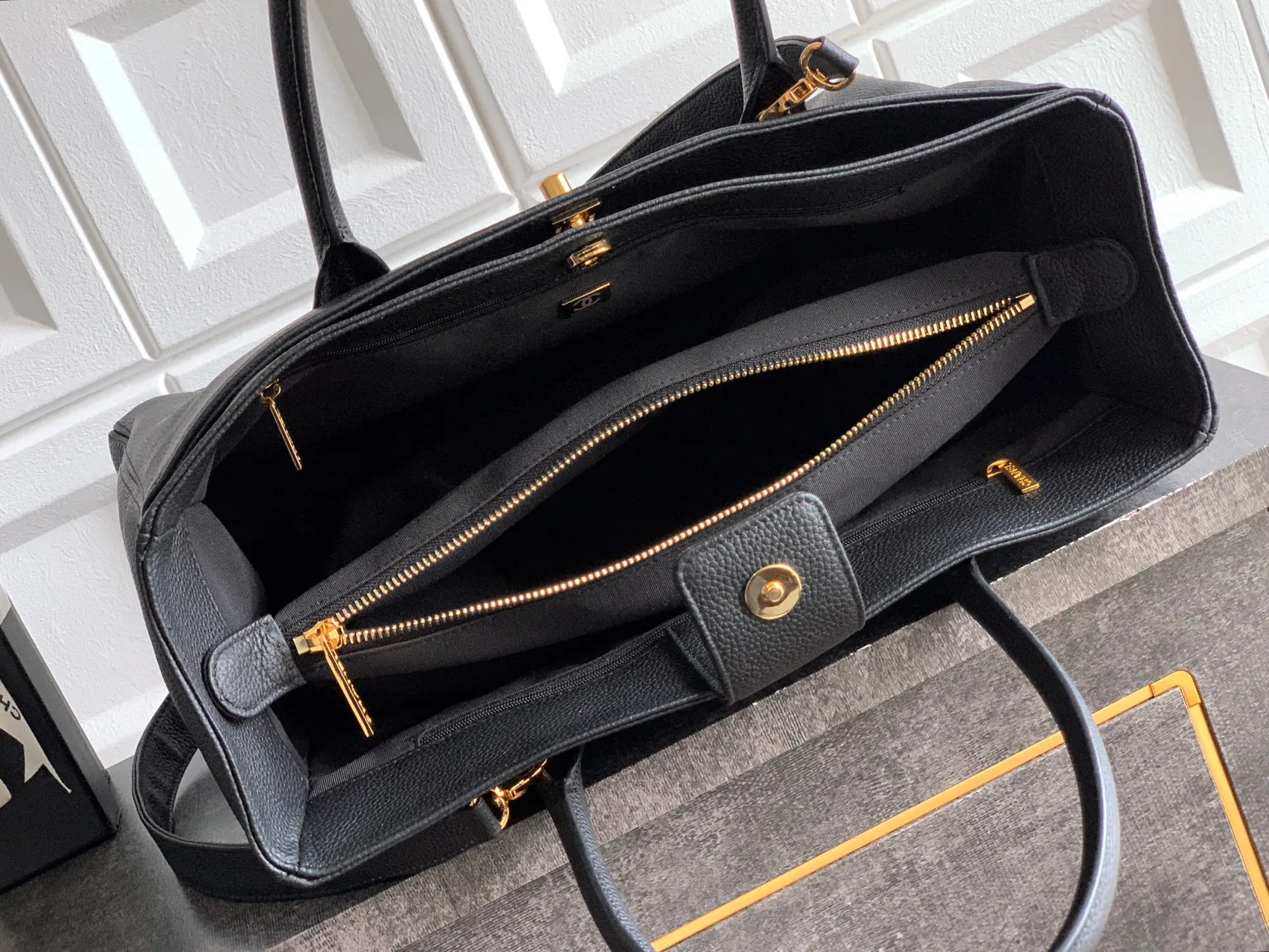 Классические Сумки Женские Chanel 13186904