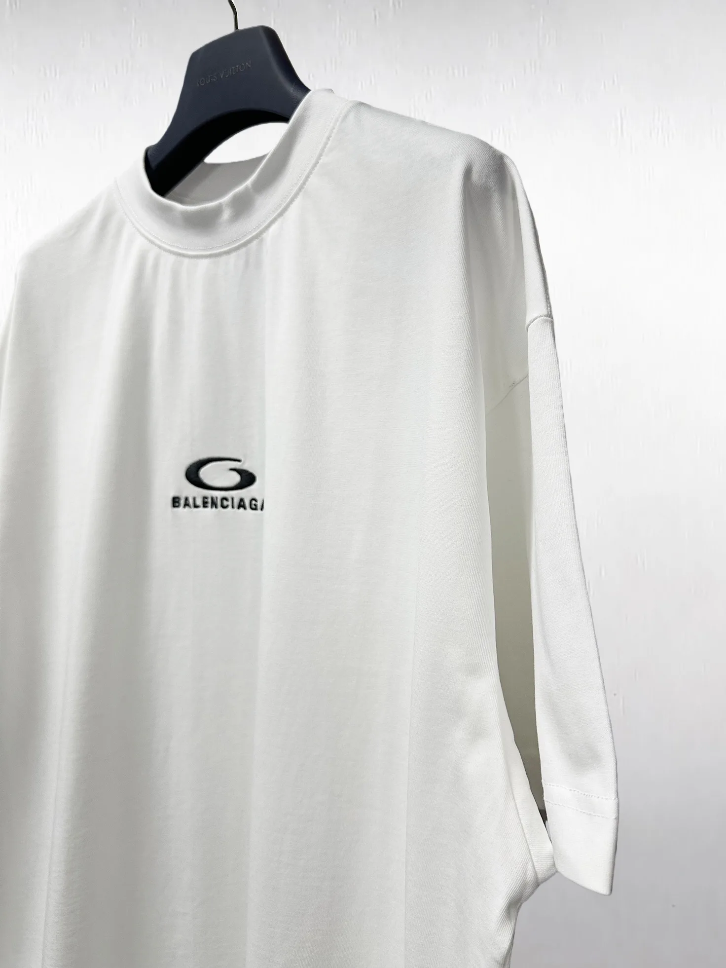 Футболки Женские Balenciaga 9495941