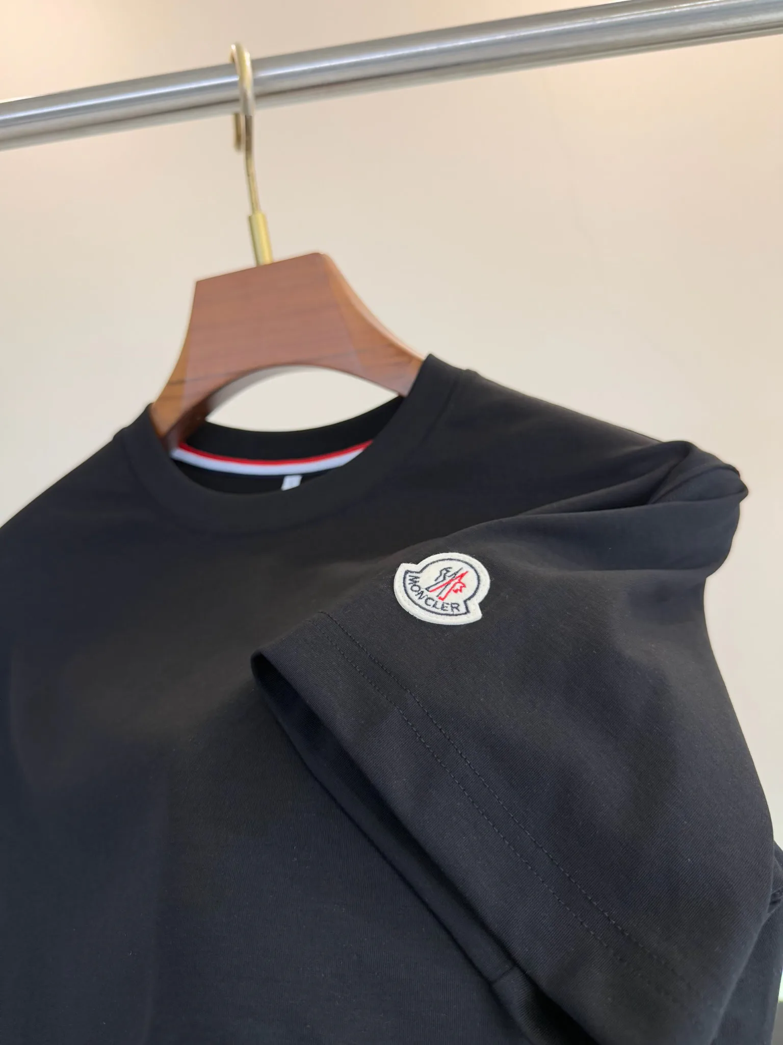 Футболки Мужские Moncler 11706095