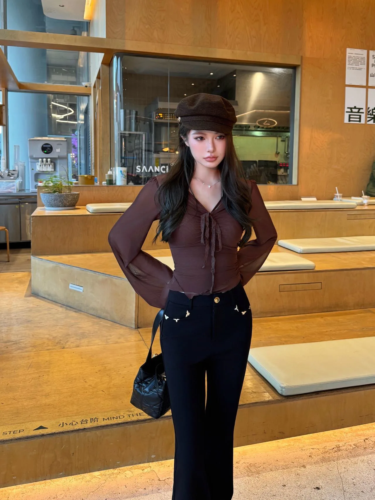 Брюки Женские Louis Vuitton 1791157