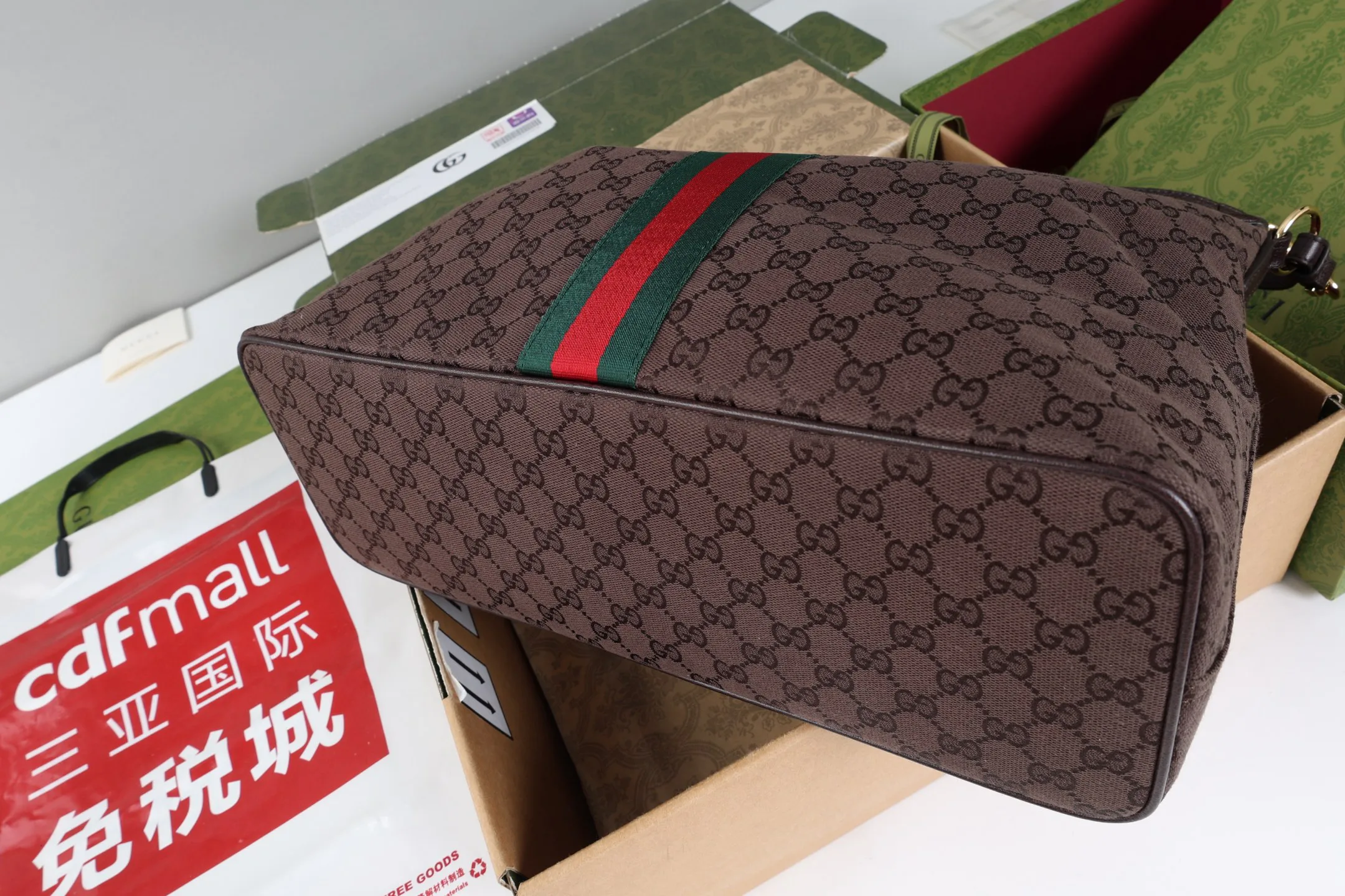 Классические Сумки Женские Gucci 18250604