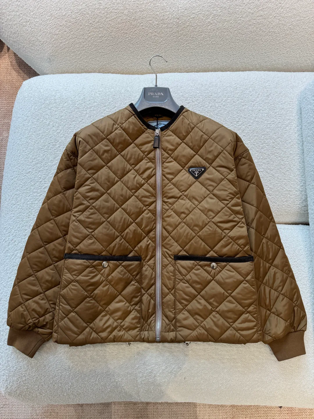 Куртки Женские Prada Куртки Женские Prada